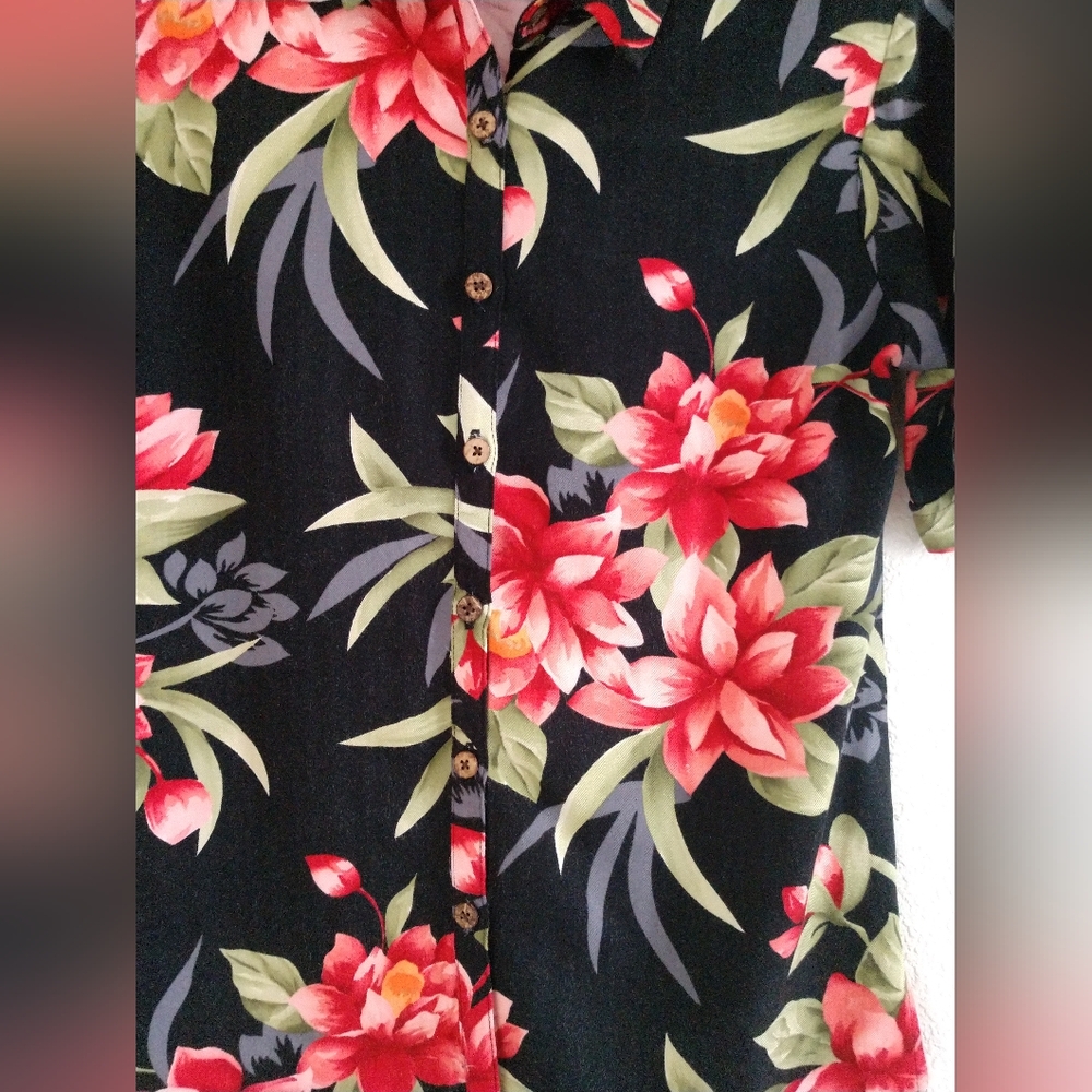 Pretty Jamaica Bay Women's Hawaiian Shirt Black Pink Size Small, Chest 32" - Picture 2 of 6